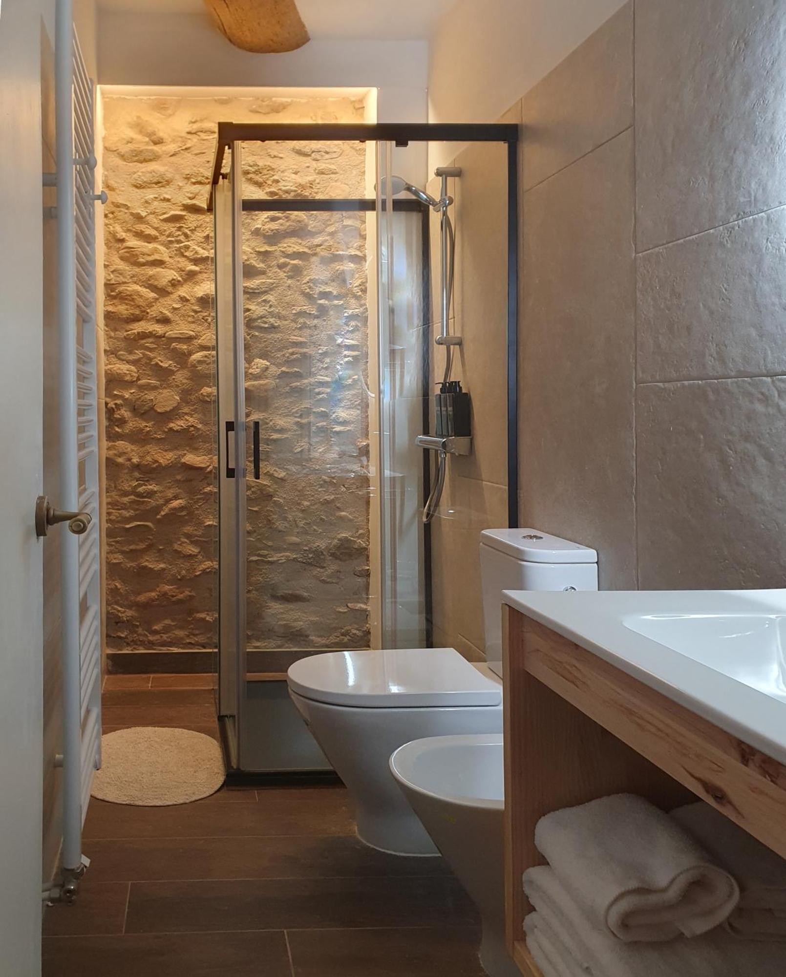 Casa Clotilde - Apartamento Elegante Y Comodo En Сан-Жоан-де-лес-Абадессес Экстерьер фото